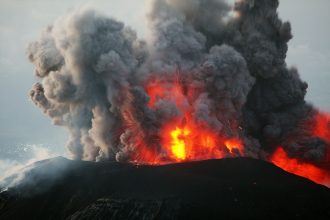 وحشتناک ترین فوران آتشفشان در تاریخ بشر (فیلم)